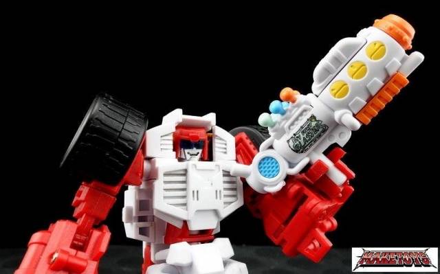 M.F.B. My First Blaster | MakeToys | Manga Mech