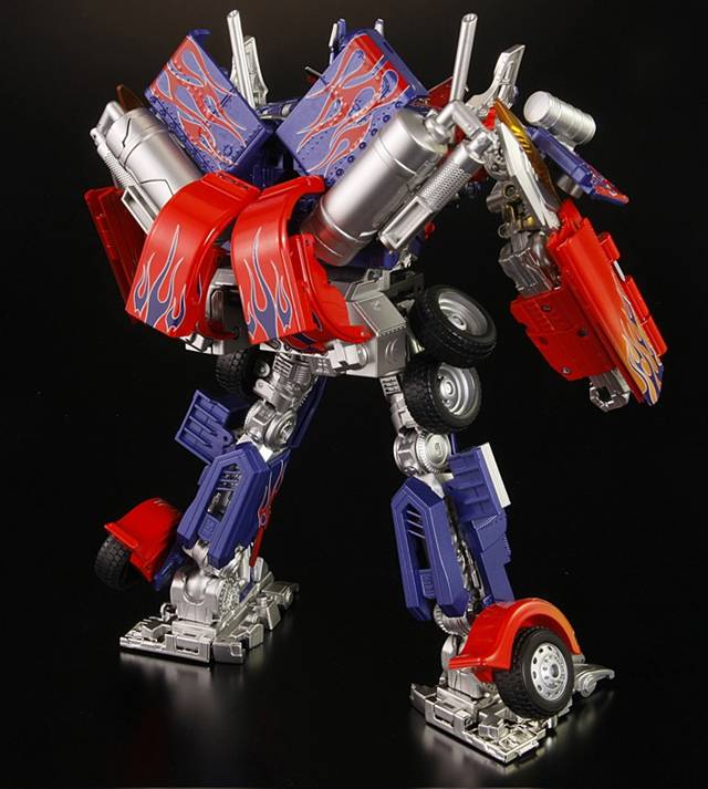 Leader Class RA-24 Buster Optimus Prime | Transformers 2 ROTF Revenge of the Fallen