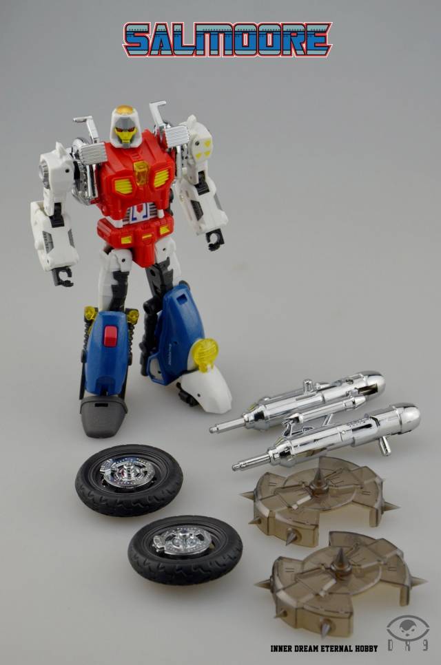 D01 Salmoore | Unique Toys
