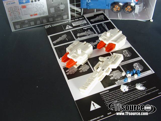 City Commander Trailer set and TFX-03 City Commander Upgrade Kit | Fansproject Parallax