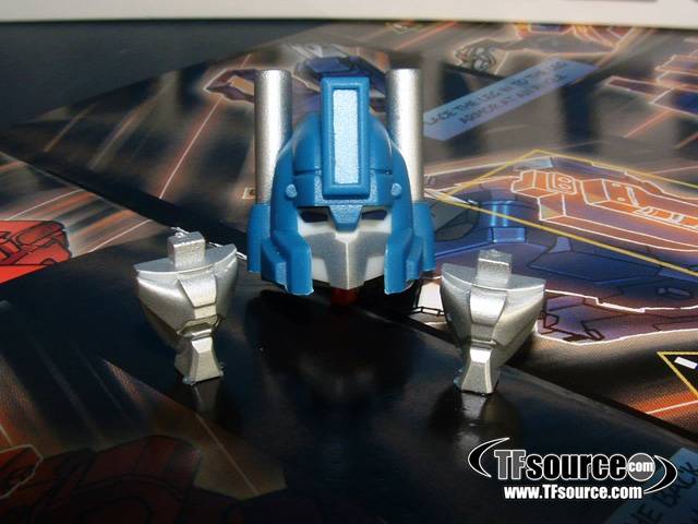 City Commander Trailer set and TFX-03 City Commander Upgrade Kit | Fansproject Parallax