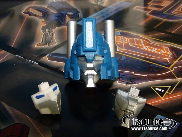City Commander Trailer set and TFX-03 City Commander Upgrade Kit | Fansproject Parallax