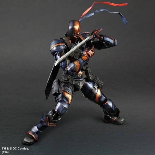 Deathstroke Play Arts Kai I Batman: Arkham Origins I Square Enix