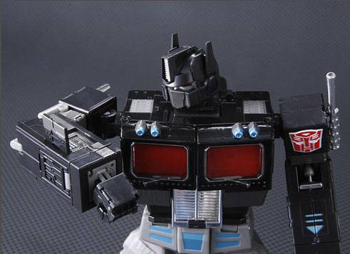 MP-01B Black Convoy Optimus Prime | Transformers Masterpiece
