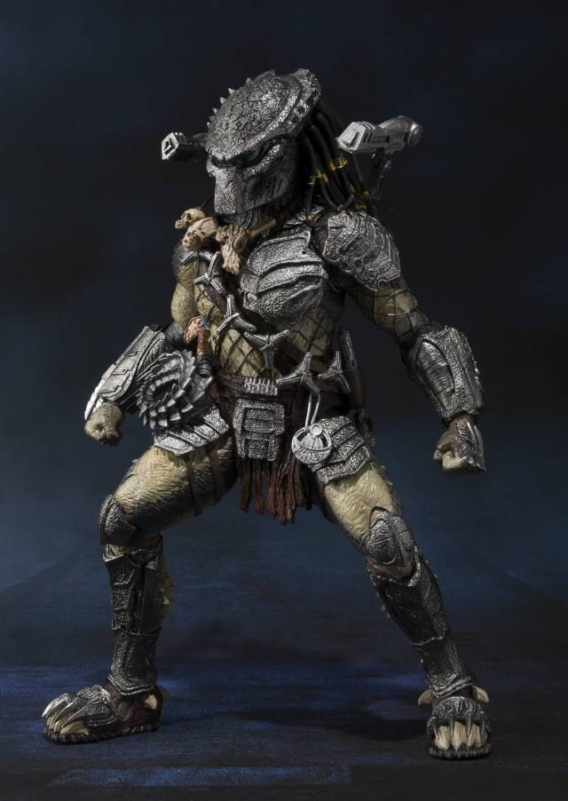 Predator Wolf Heavy Armed Version S.H.MonsterArts | Bandai Tamashii Nations | Alien Vs Predator