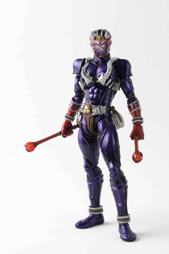 Kamen Rider Hibiki S.H. Figuarts | Bandai Tamashii Nations | Kamen rider