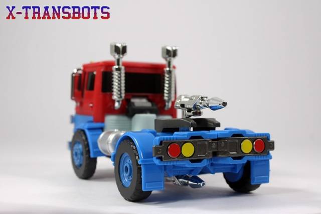 MM-3 Hoss | X-Transbots Master Mini