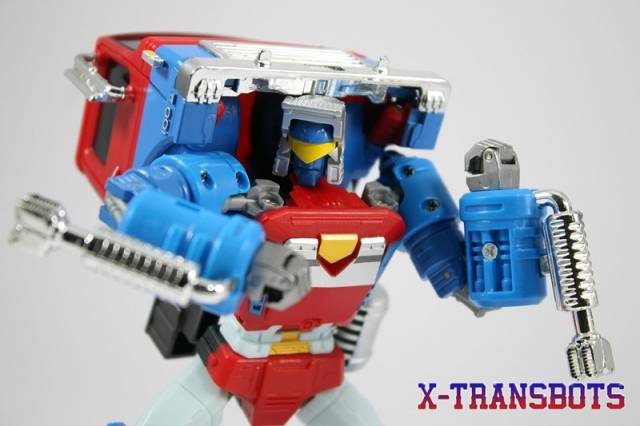 MM-3 Hoss | X-Transbots Master Mini
