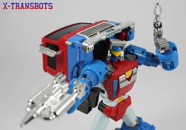 MM-3 Hoss | X-Transbots Master Mini