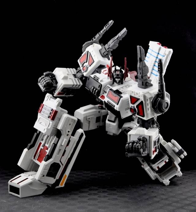 MCB-02 Utopia | MakeToys | City Bot