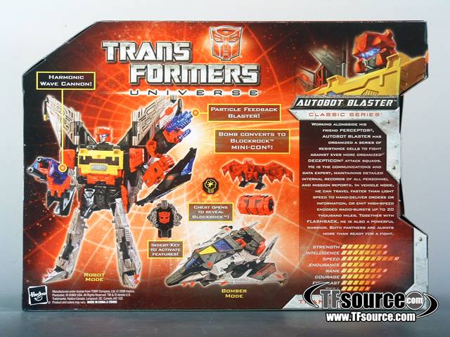 Voyager Class Autobot Blaster with Blockrock Mini-Con | Transformers Universe