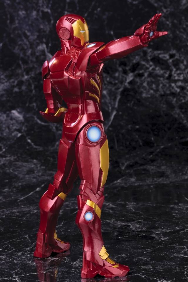 Iron Man Red Variant ArtFX Premium Statue | Marvel | Kotobukiya