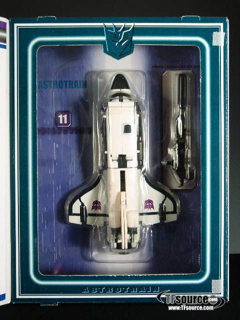 #11 Astrotrain White Version Transformers G1 | the Transformers Collection Book Style Reissue