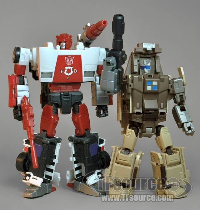 OTS-02 Brawny and OTS-03 Backland Set of 2 Figures | Badcube Old Time Series