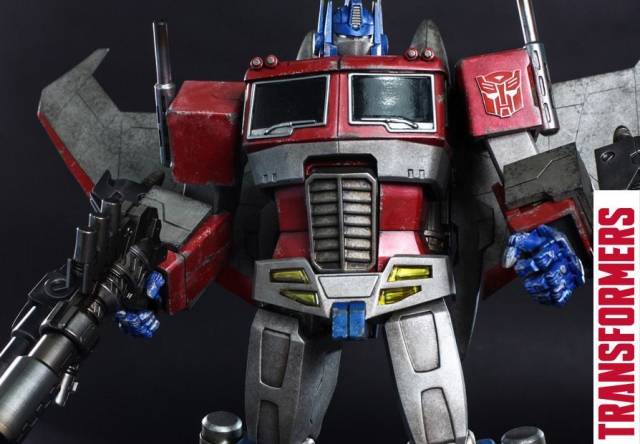 G1 Optimus Prime Starscream Version | Transformers Hot Toys