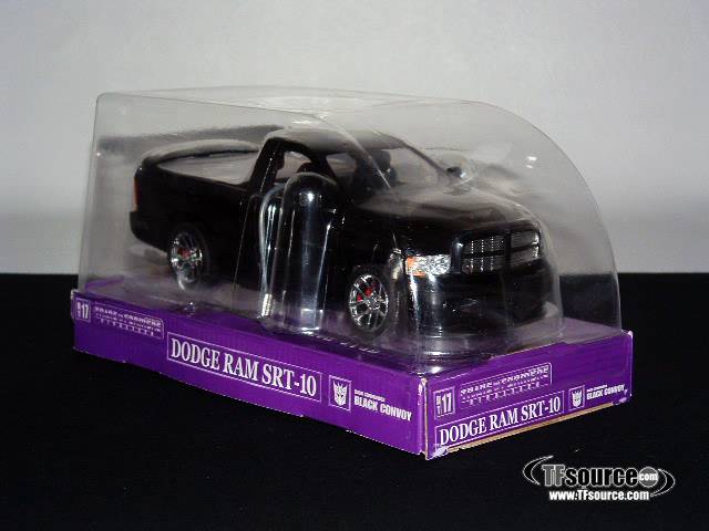 BT-17 Black Convoy Wonderfest Exclusive | Dodge Ram SRT-10 | Transformers Binaltech