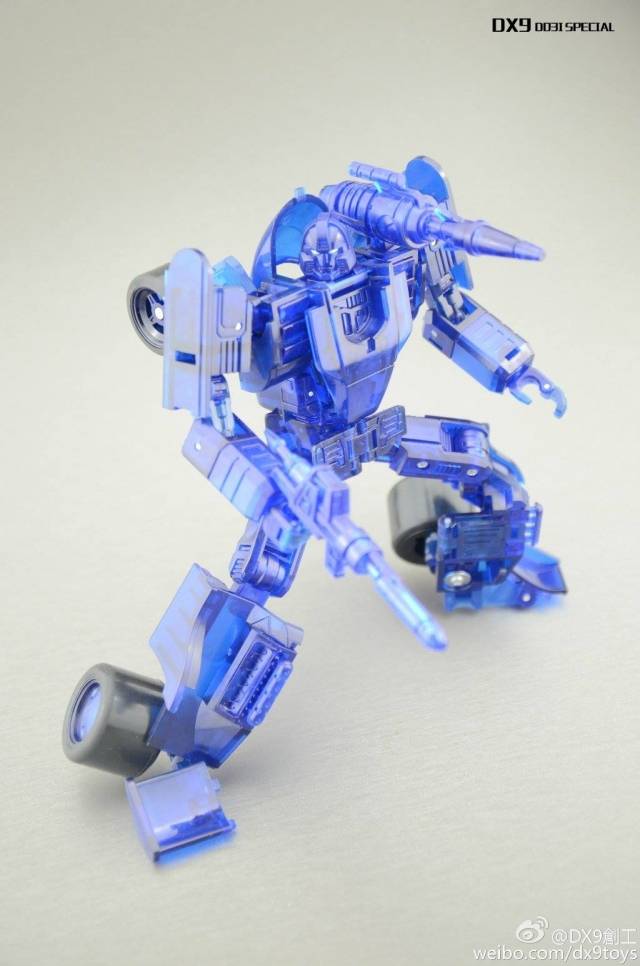 D03I Invisible Transparent Phantom Limited Edition | DX9 Toys