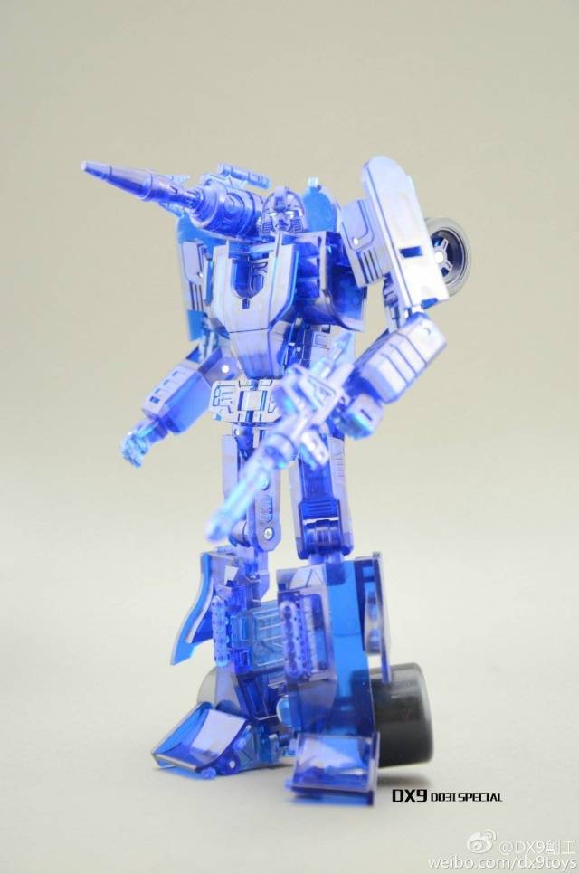 D03I Invisible Transparent Phantom Limited Edition | DX9 Toys
