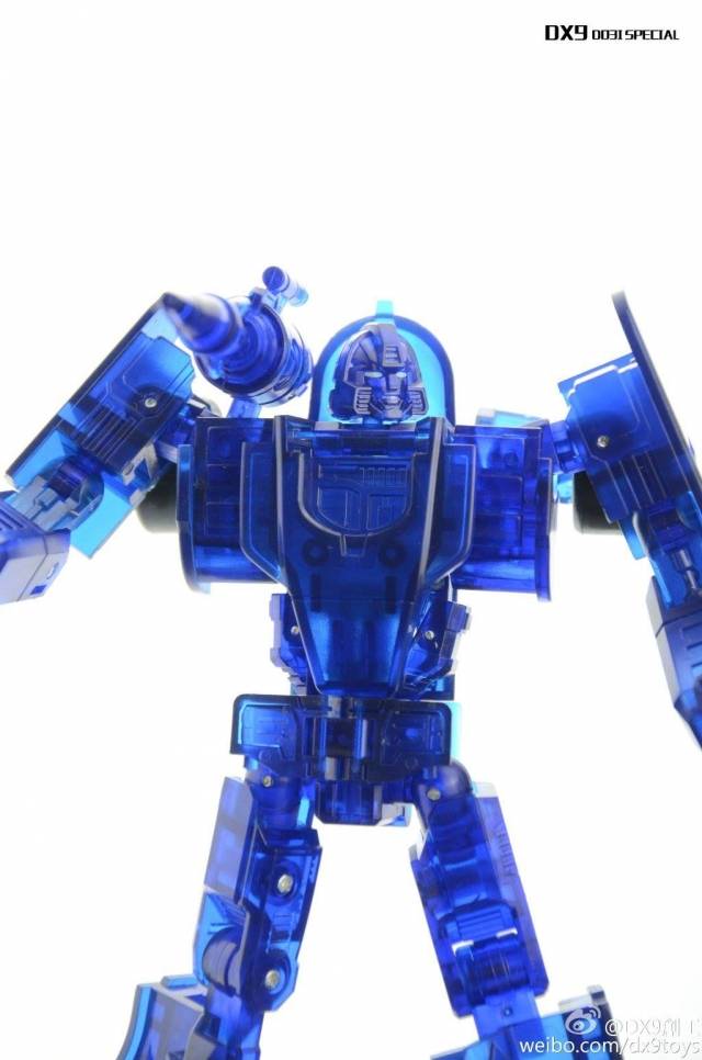 D03I Invisible Transparent Phantom Limited Edition | DX9 Toys