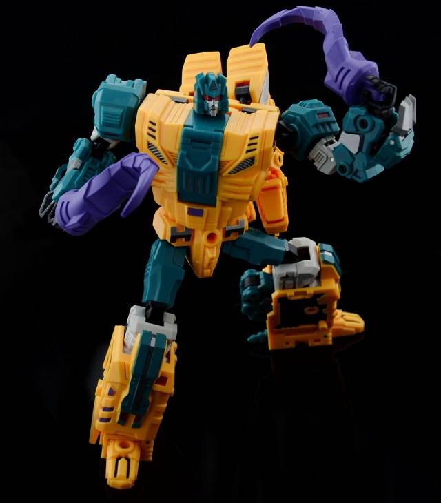 O-03 Fenrir | Unique Toys | Ordin