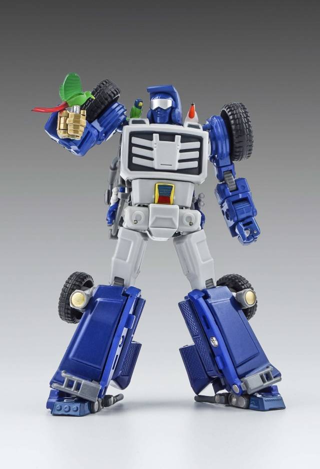 MM-8 Arkose | X-Transbots Master Mini