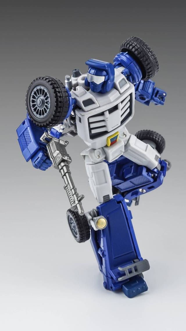 MM-8 Arkose | X-Transbots Master Mini