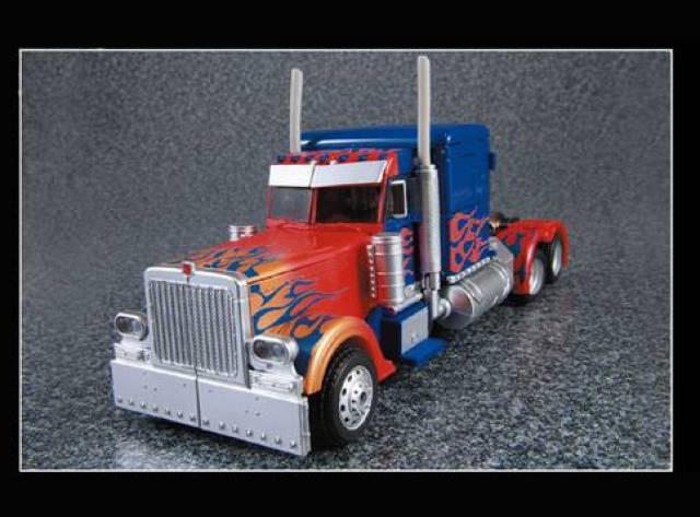 APS-01U Optimus Prime Ultimate Edition | Transformers Asia Premium Series