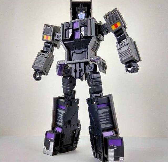 BCS-01 Lonewolf | Bold Forms