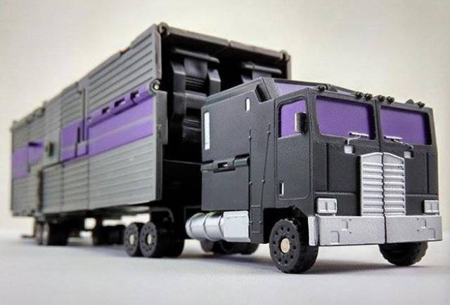 BCS-01 Lonewolf | Bold Forms