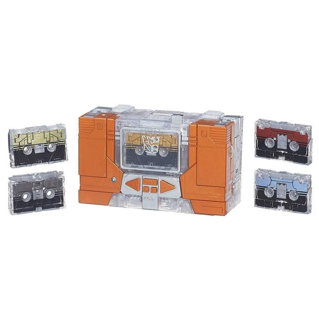 Soundwave and Cassettes Year of the Goat Edition | Transformers Masterpiece Platinum Edition
