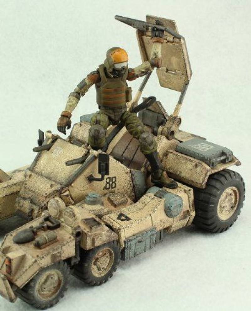 Speeder MK II Sand 1:18 Scale | Acid Rain