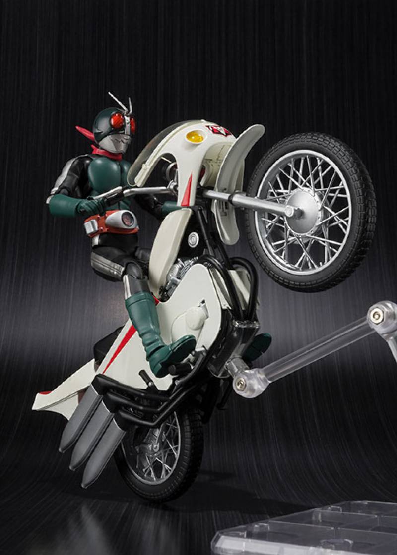Masked Rider 2 and Remodeled Cyclone S.H. Figuarts | Bandai Tamashii Nations | Kamen rider
