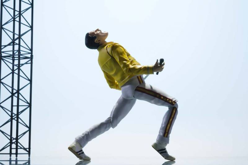 Freddie Mercury S.H. Figuarts | Bandai Tamashii Nations | Queen