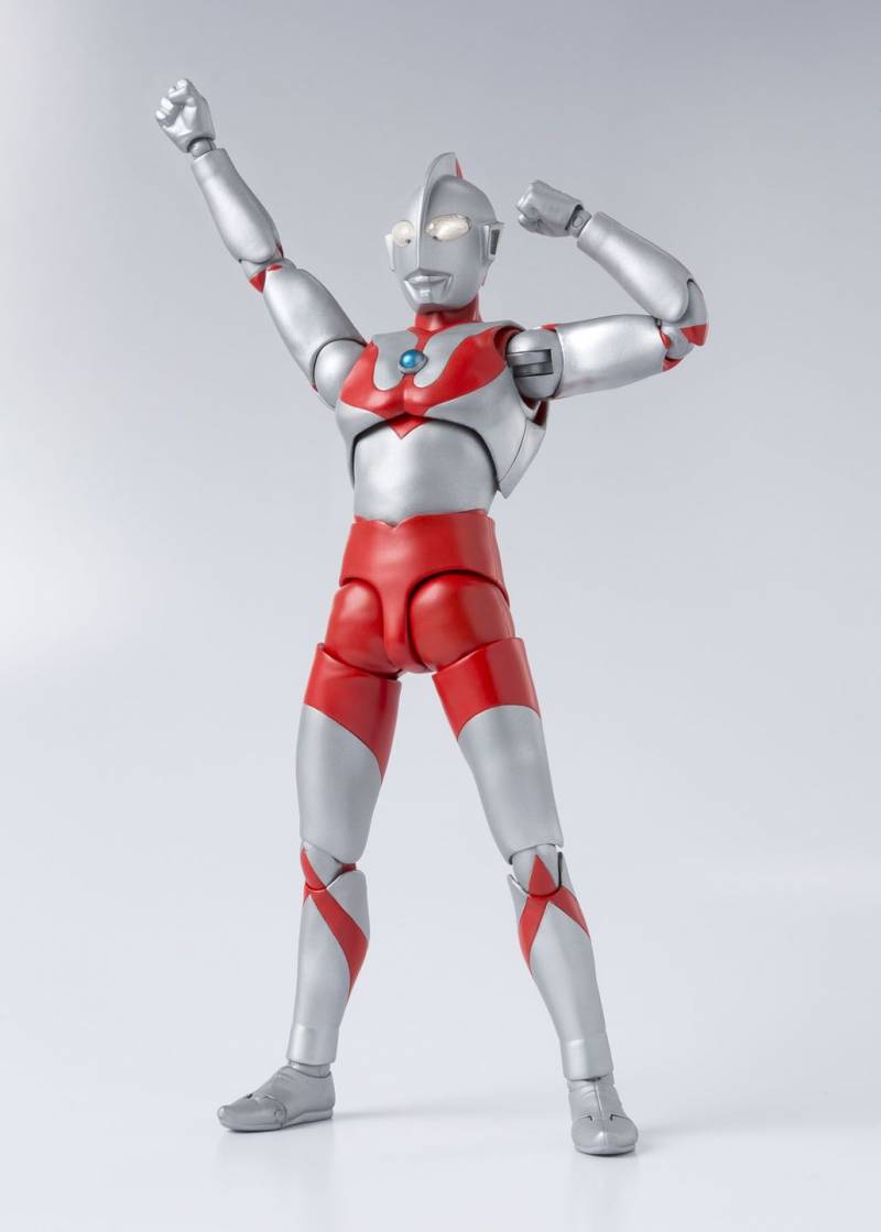Ultraman 50th Anniversary Edition S.H. Figuarts | Bandai Tamashii Nations | Ultraman