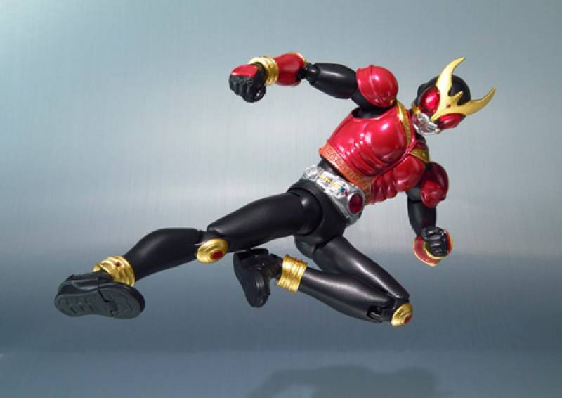 Kuuga Mighty Form S.H. Figuarts | Bandai Tamashii Nations | Kamen rider