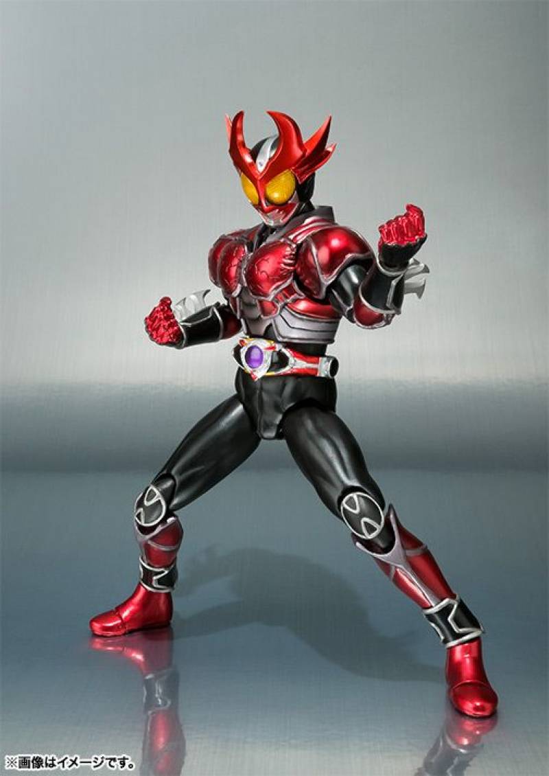 Agito Burning Form S.H. Figuarts | Bandai Tamashii Nations | Kamen rider