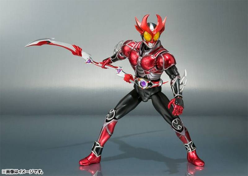 Agito Burning Form S.H. Figuarts | Bandai Tamashii Nations | Kamen rider