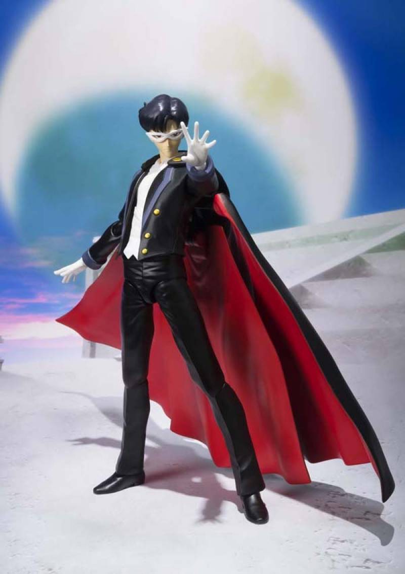 Tuxedo Mask S.H. Figuarts | Bandai Tamashii Nations | Sailor moon