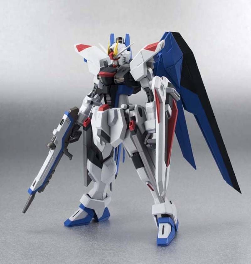 Freedom Gundam Robot Spirits | Bandai Tamashii Nations | Gundam Gundam Seed