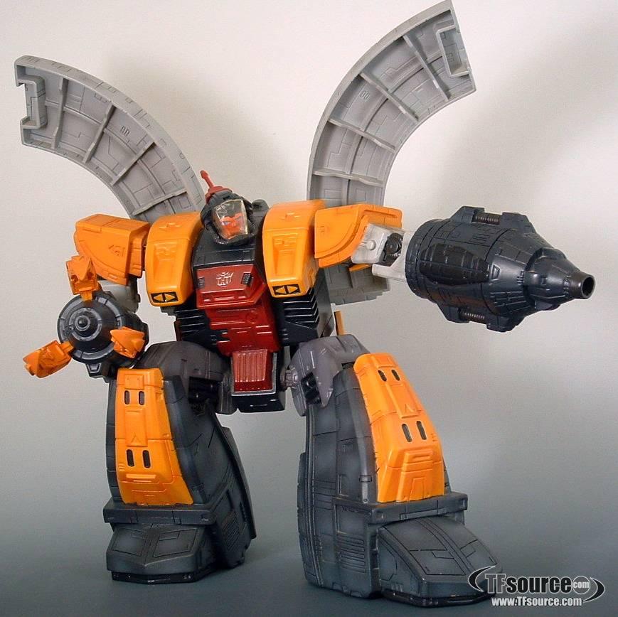 Omega Supreme Statue | Transformers Diamond Select