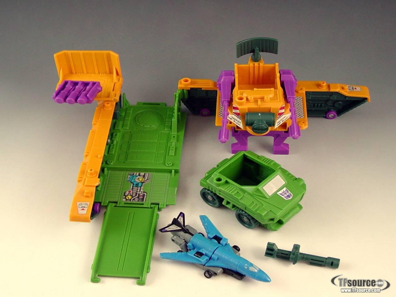 Anti-Aircraft Base Blackout and Spaceshot Micromasters Vintage Transformers G1