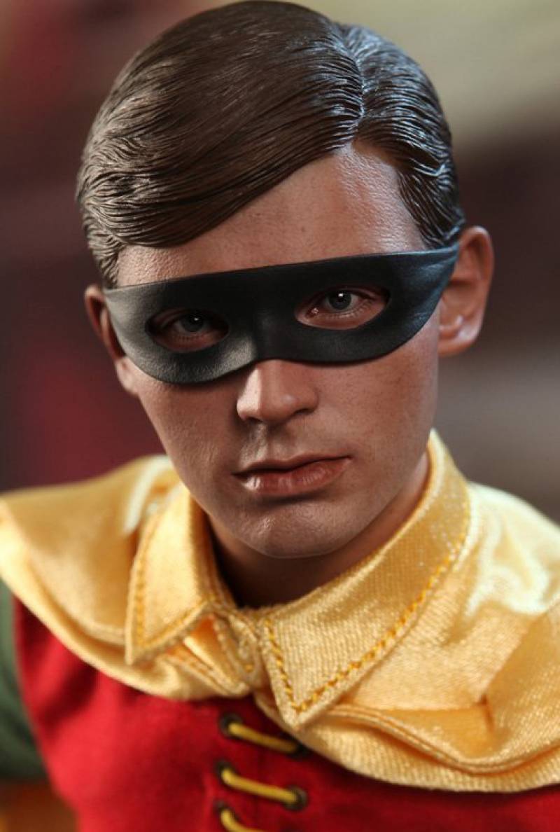 Robin 1:6 Scale | Hot Toys Movie Masterpiece | Dc Comics