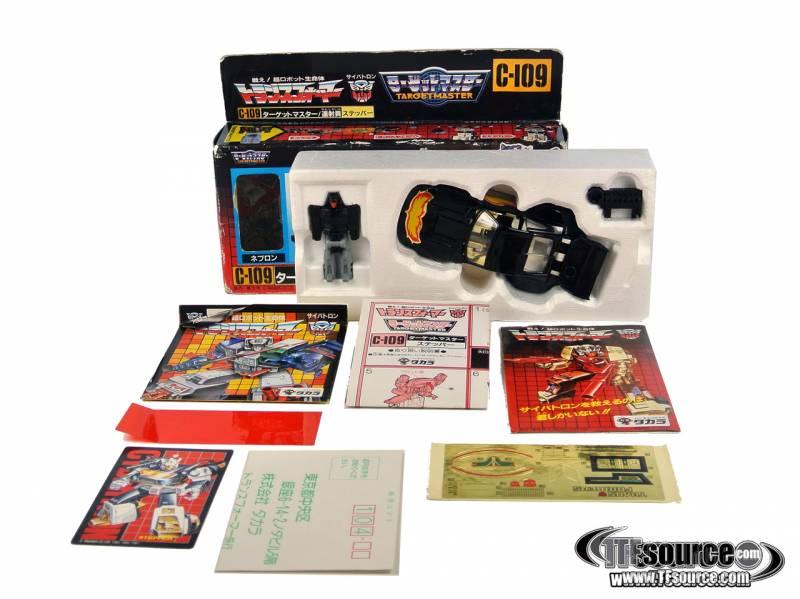 C-109 Stepper Targetmaster | Vintage Japanese G1 Transformers