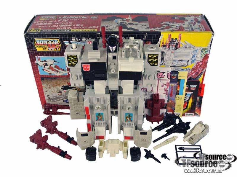 C-70 Metroplex | Vintage Japanese G1 Transformers