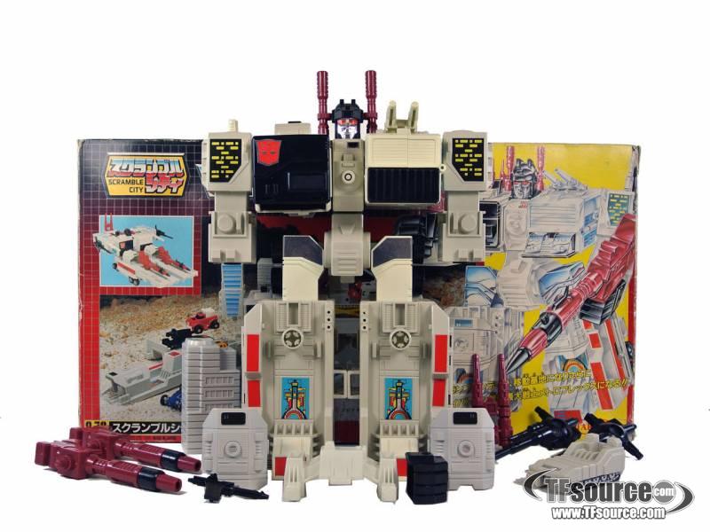 C-70 Metroplex | Vintage Japanese G1 Transformers