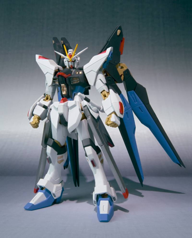 Strike Freedom Gundam Robot Spirits | Bandai Tamashii Nations | Gundam