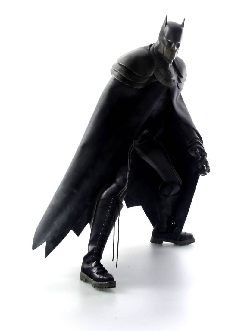 Batman Night Version 1:6 Scale Figure | Dc Comics | Threezero