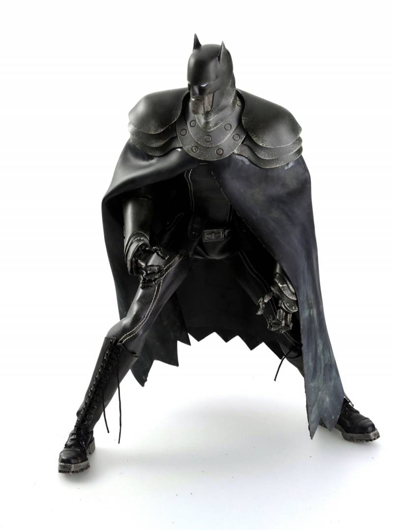 Batman Night Version 1:6 Scale Figure | Dc Comics | Threezero