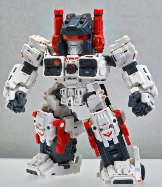 SDT-01 Titan | Master Made