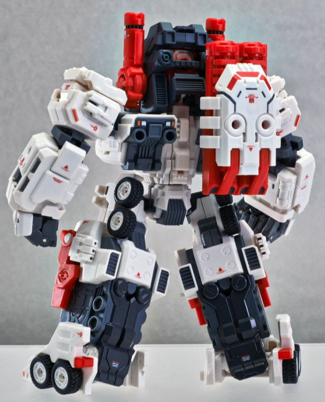 SDT-01 Titan | Master Made